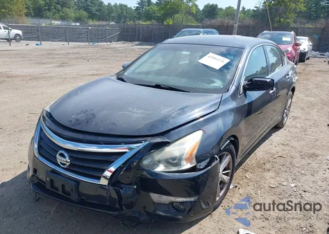 2015 Nissan Altima 2.5 Sv из США, поврежденный, VIN 1N4AL3AP9FC243179